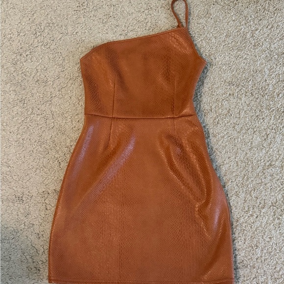 Urban Outfitters Faux Snakeskin One Shoulder Mini Dress - Camel Size XS - Picture 2 of 6